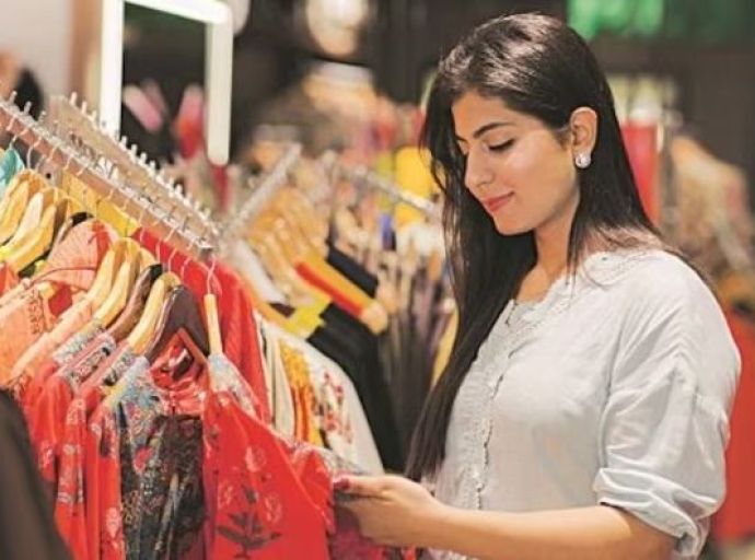 Surge in Individual Shopping: Urban India's Changing Trends